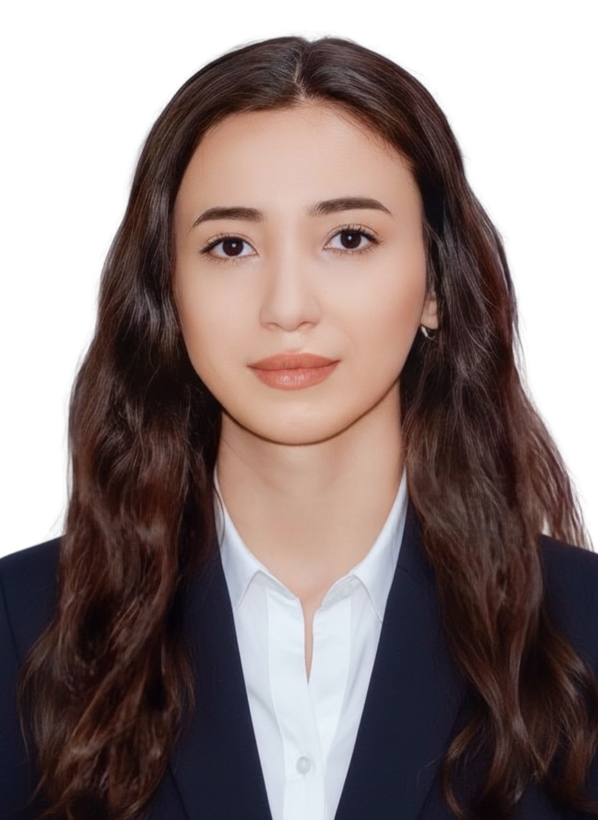 Aysu Khalili portrait